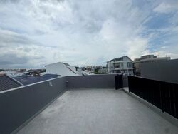 Palm Grove Avenue (D19), Terrace #577226821